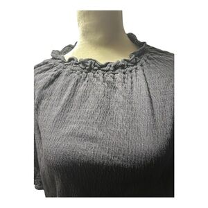Gray ruffled collar and sleeve midriff top, Large